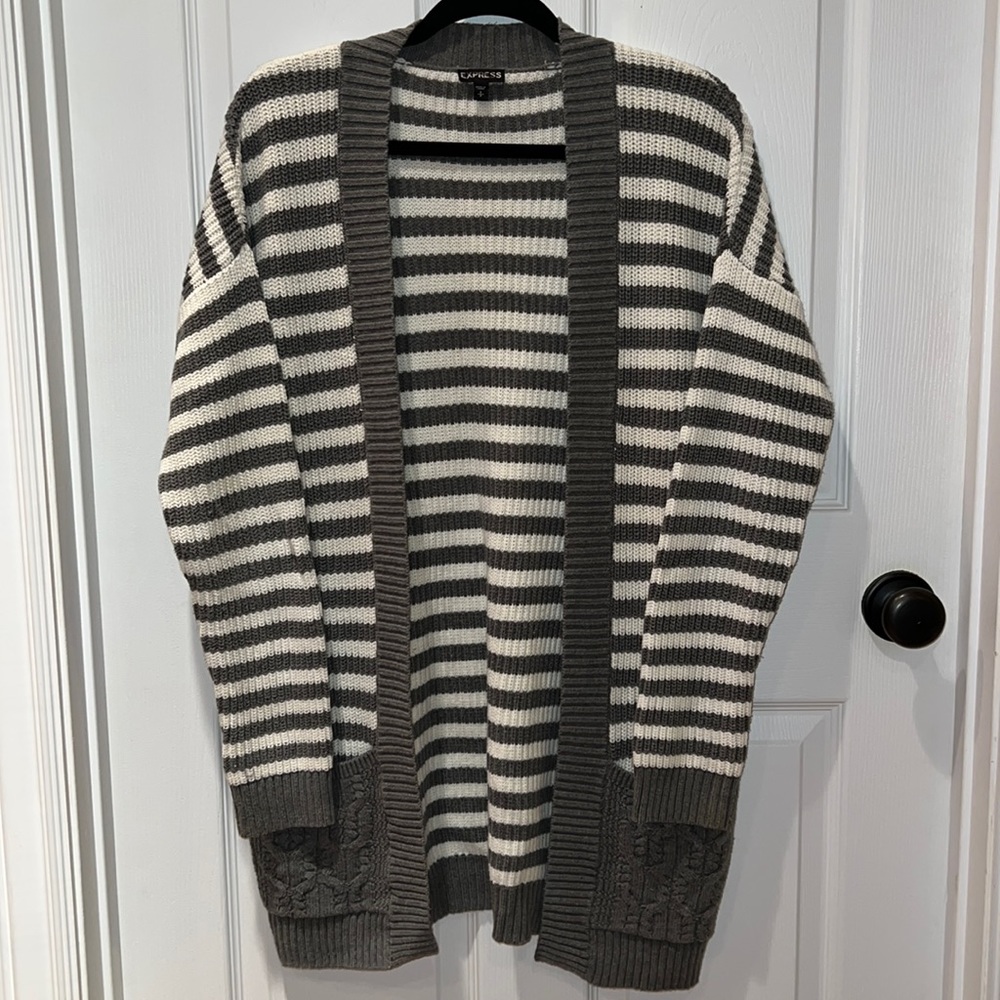 Express cardigan